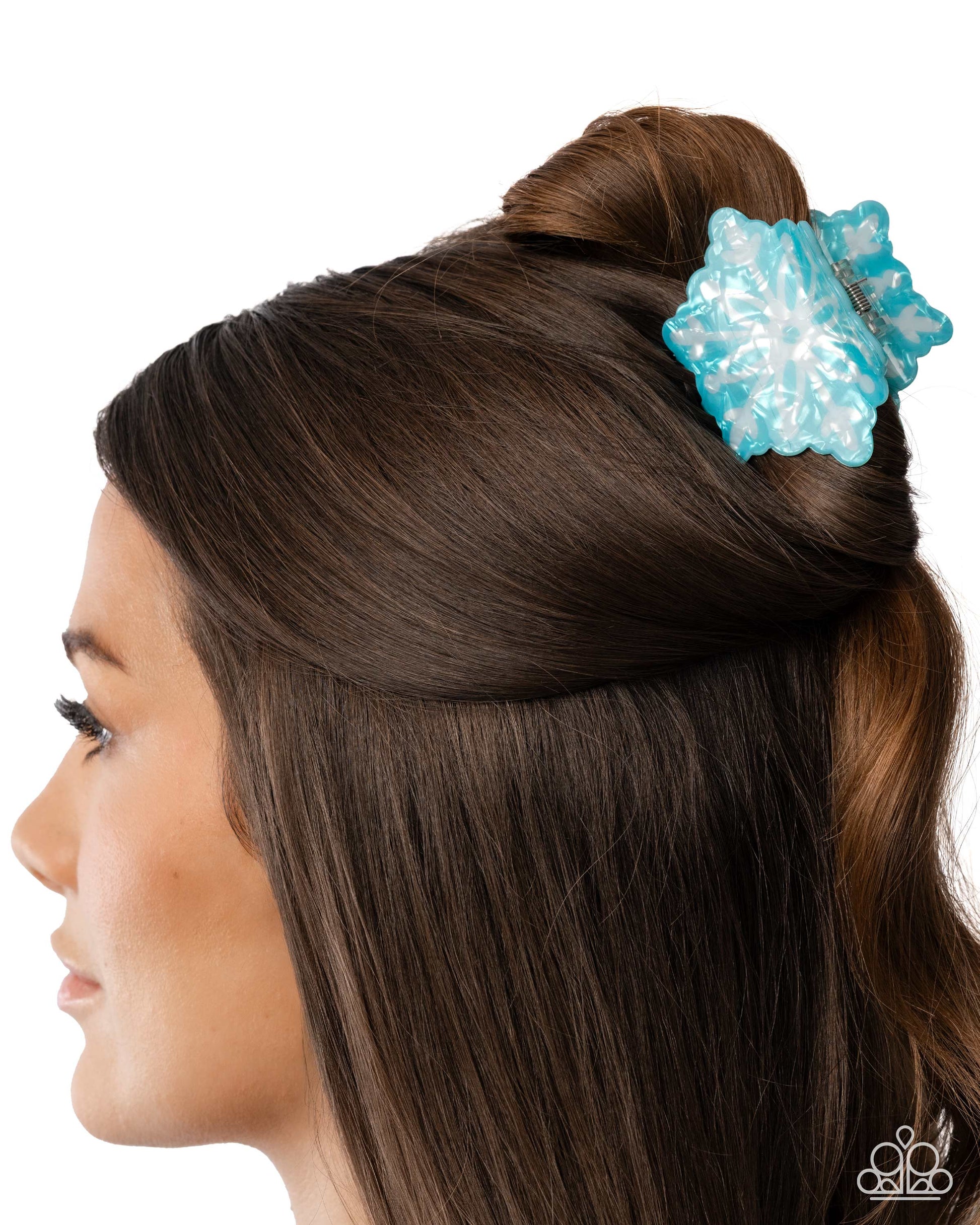 Snowflake Sparkle - blue - Paparazzi hair clip