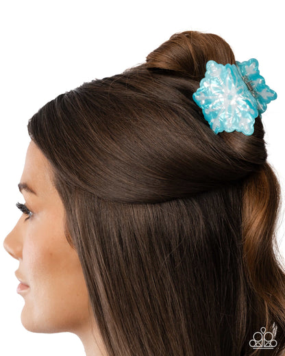 Snowflake Sparkle - blue - Paparazzi hair clip