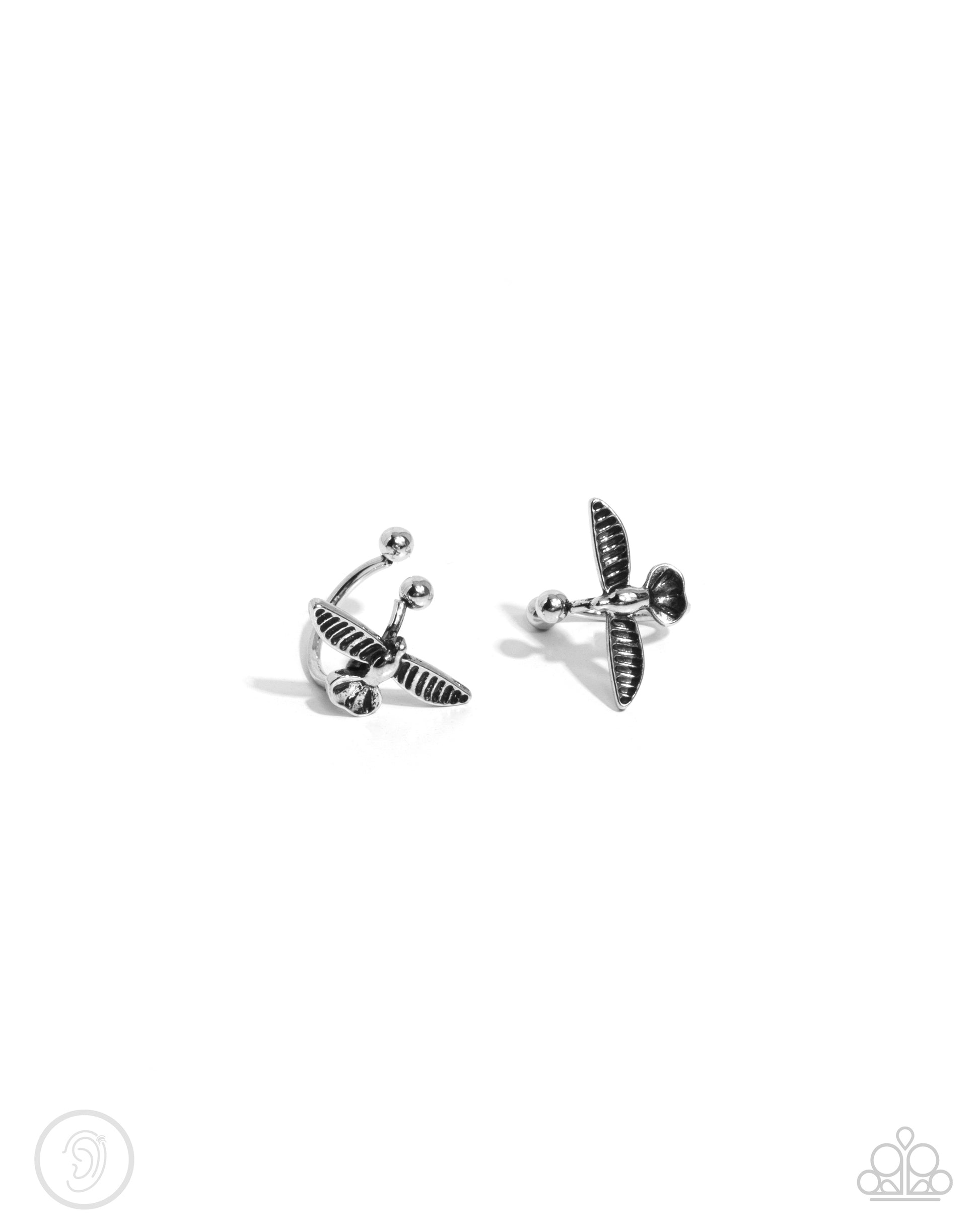 Soaring Sparrow - silver - Paparazzi ear cuff