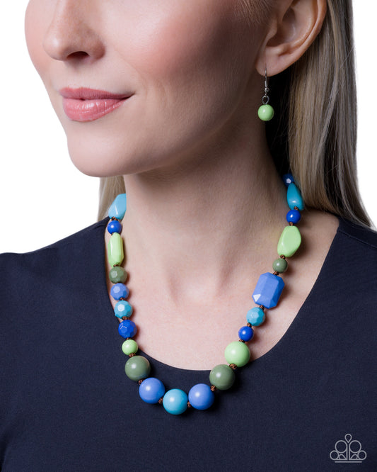 Socialite Shapes - green - Paparazzi necklace