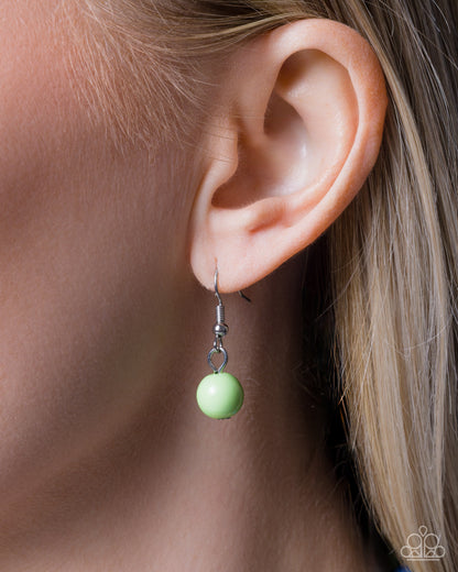 Socialite Shapes - green - Paparazzi necklace