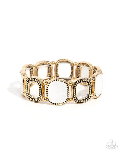 Socialite Shells - gold - Paparazzi bracelet