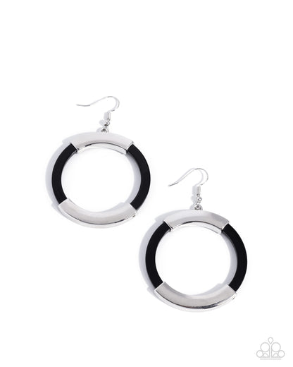 Socialite Sway - black - Paparazzi earrings