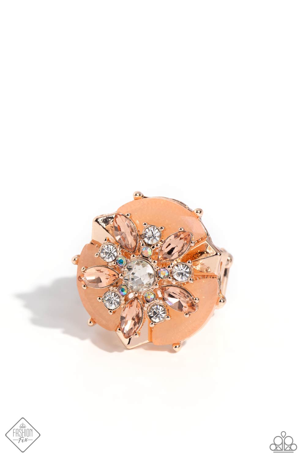 Soft-Hearted Salvage - rose gold - Paparazzi ring