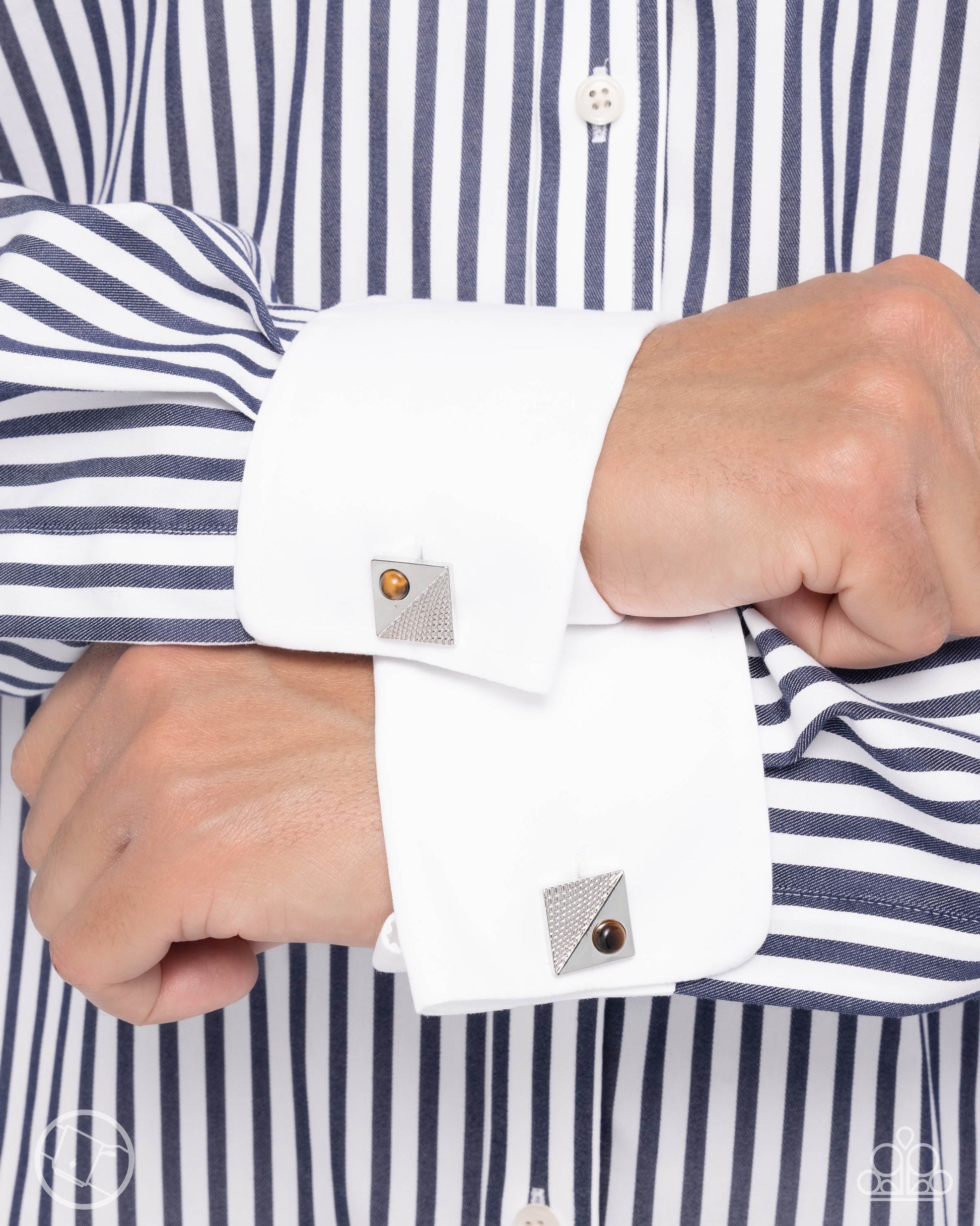 Some Serious Studs - brown - Paparazzi MENS cufflinks