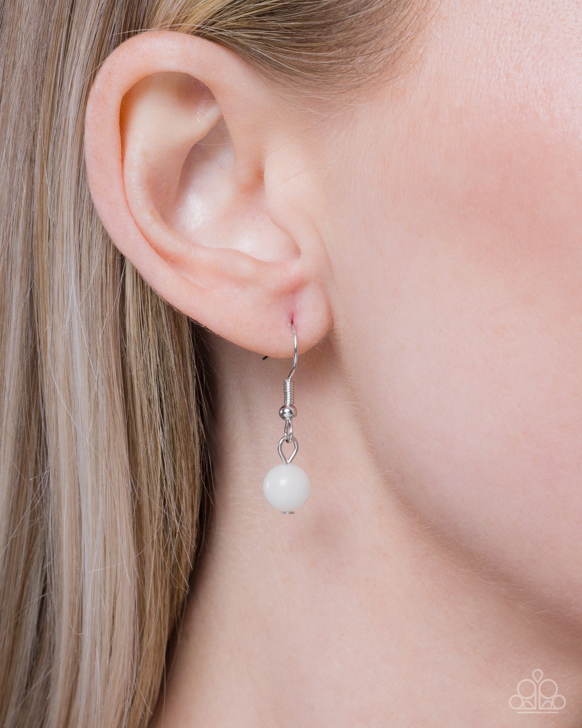 Sonoran Symphony - white - Paparazzi necklace