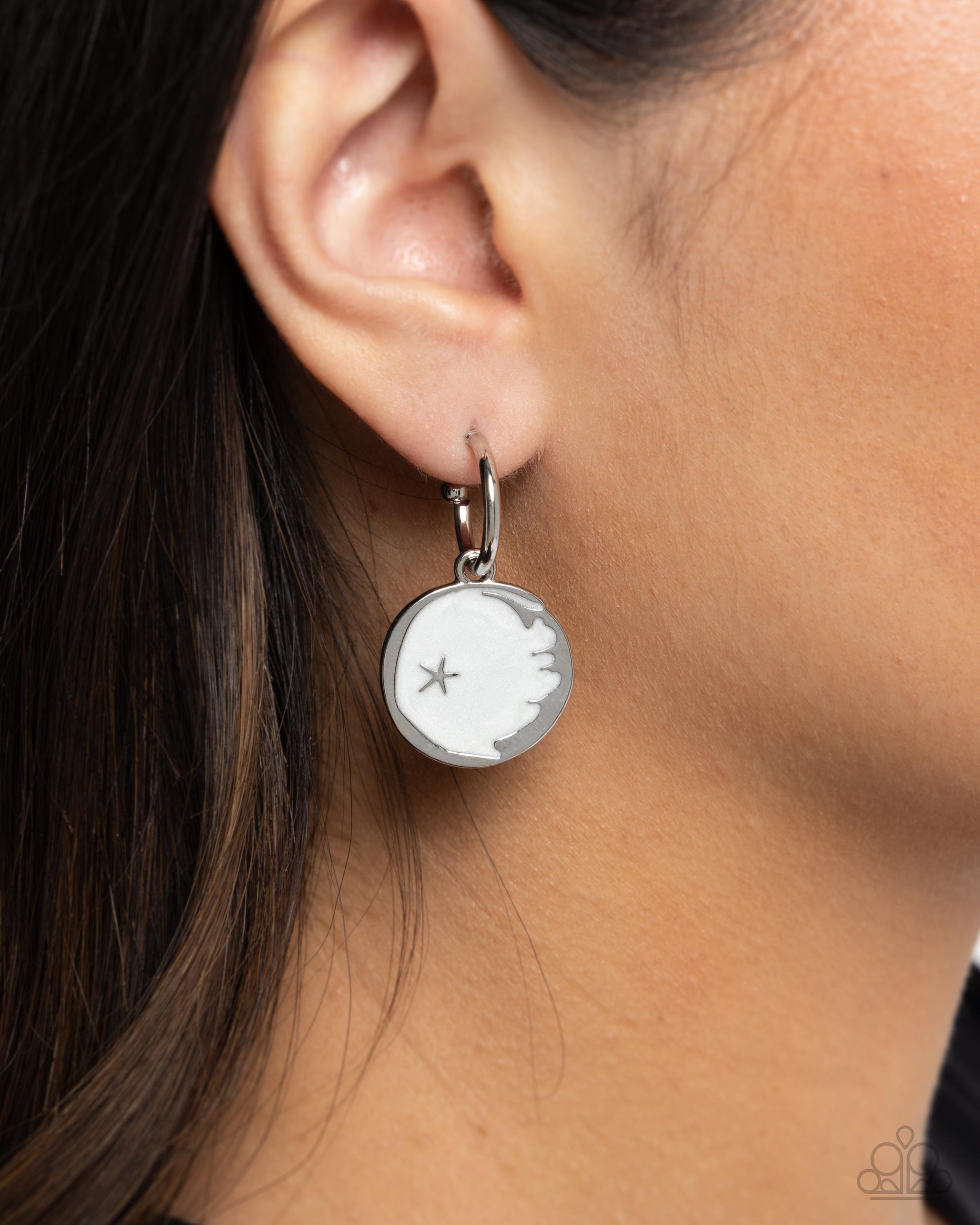 South Star - white - Paparazzi earrings