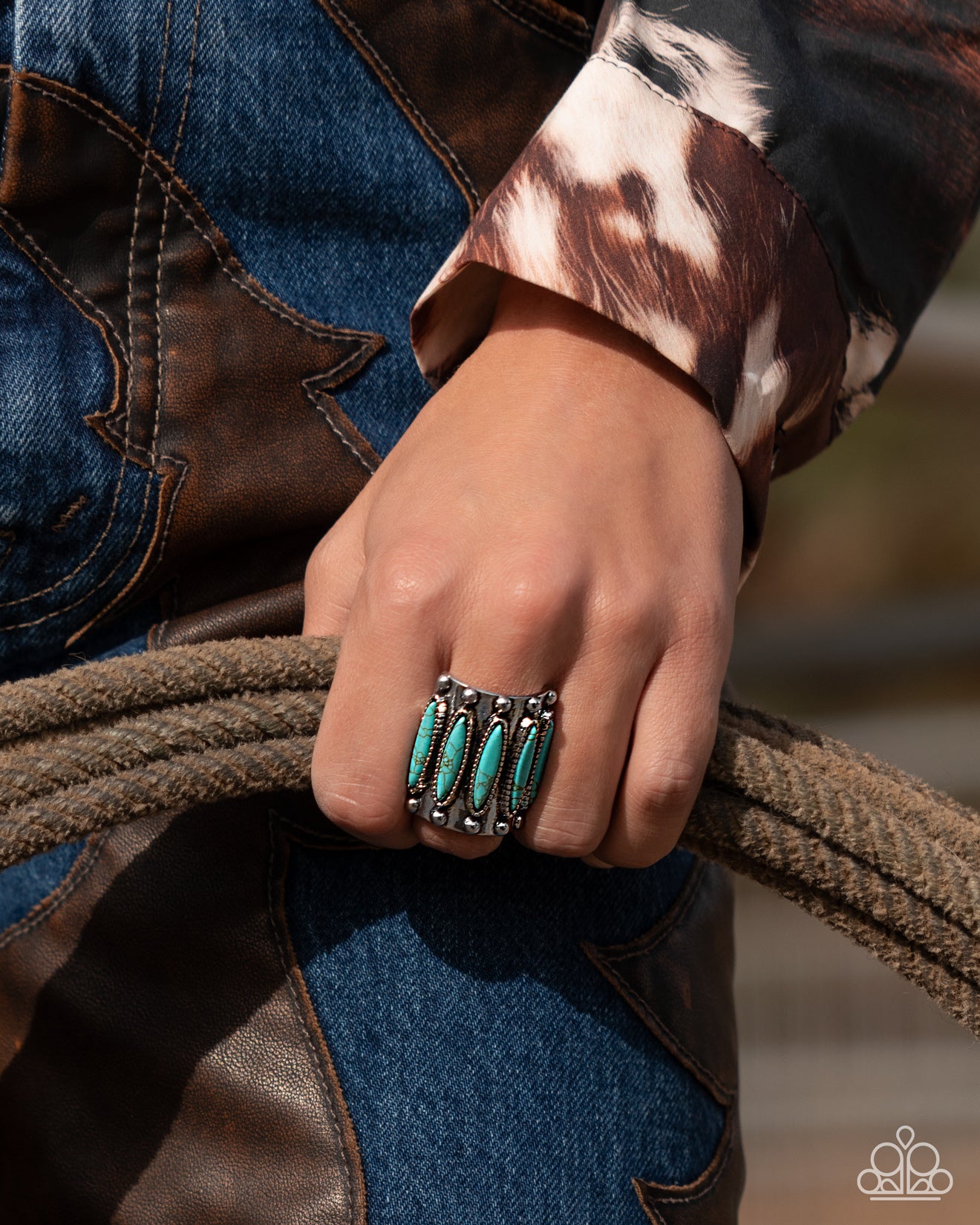 Southern Symmetry - blue - Paparazzi ring