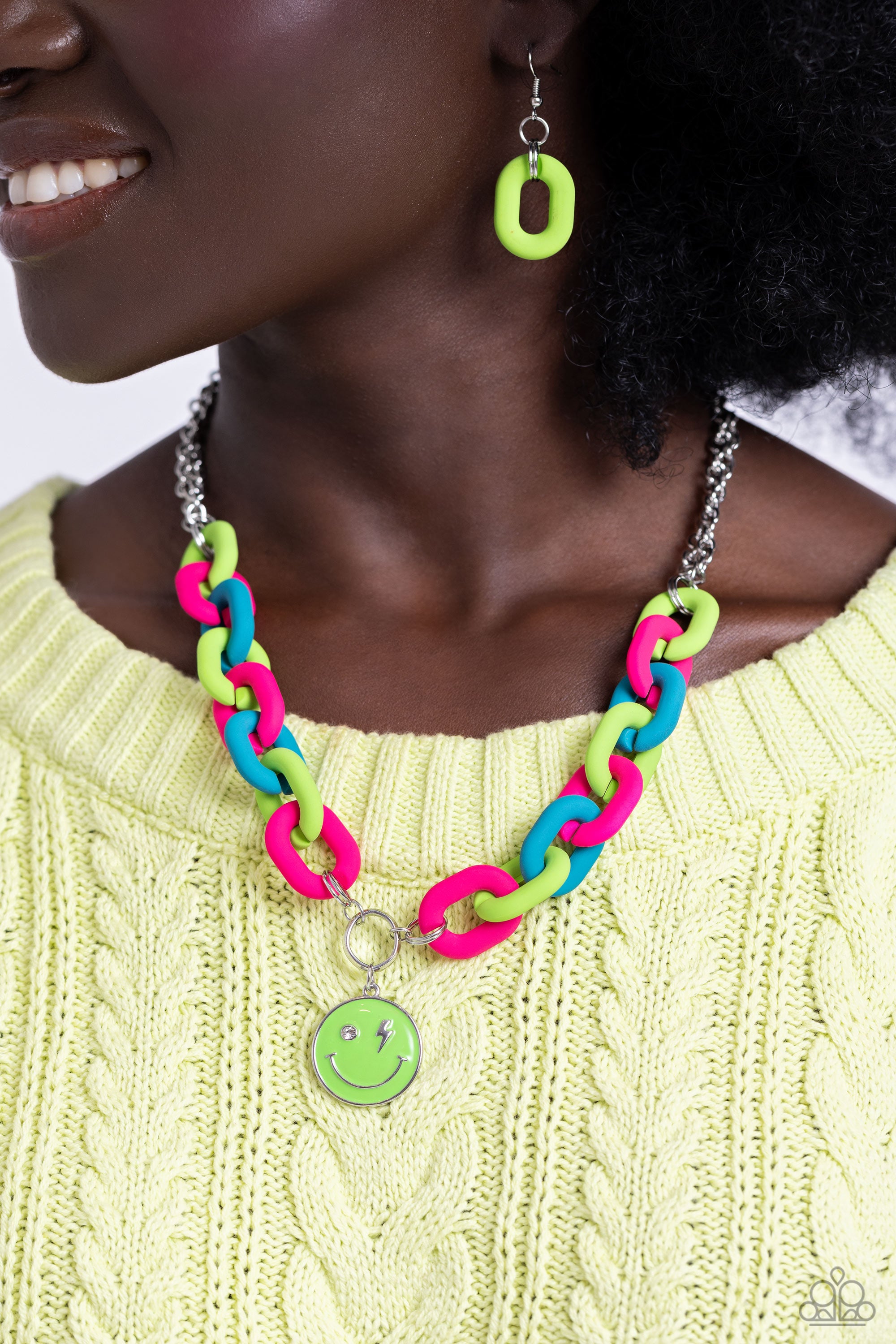 Speed SMILE - green - Paparazzi necklace – JewelryBlingThing