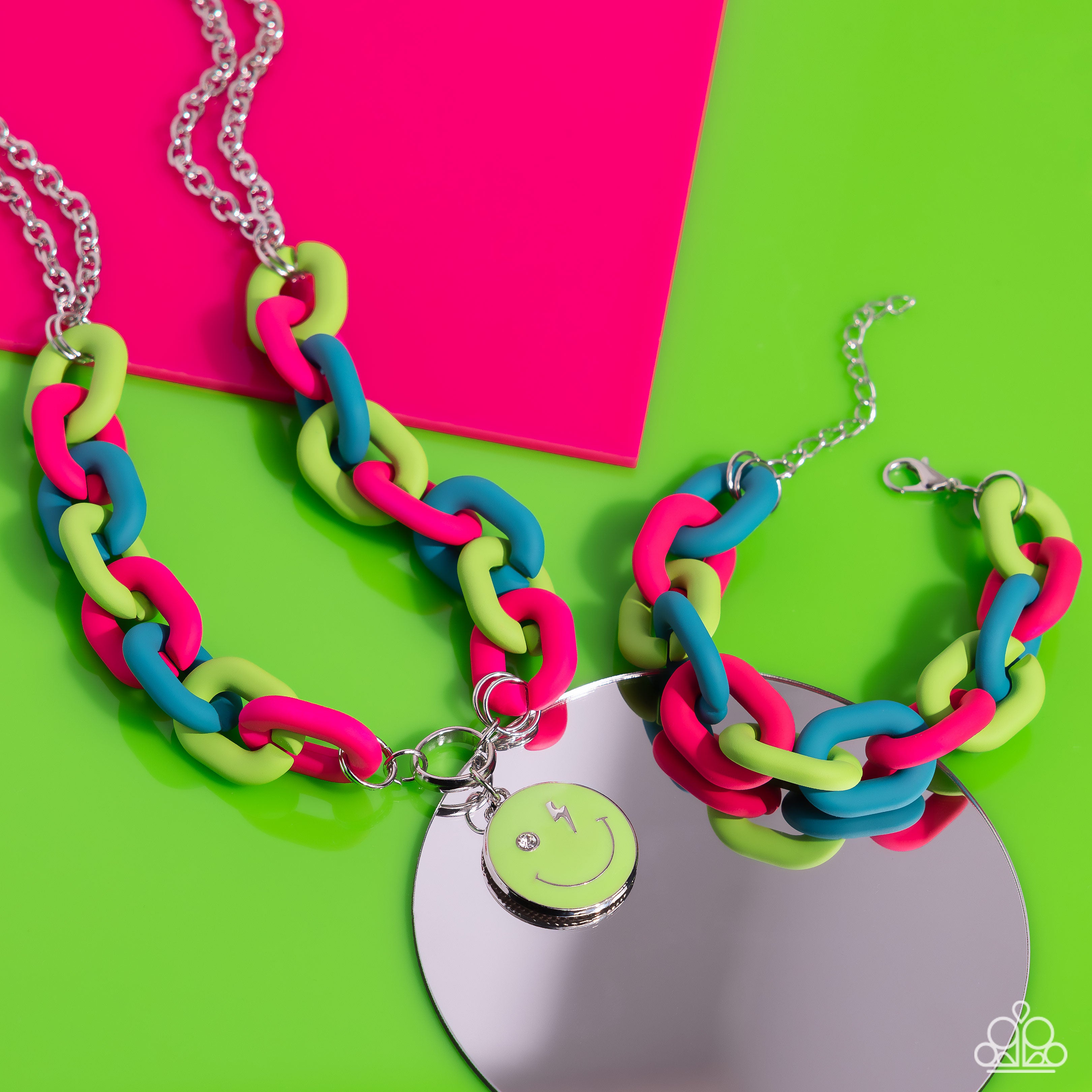 Speed SMILE - green - Paparazzi necklace – JewelryBlingThing