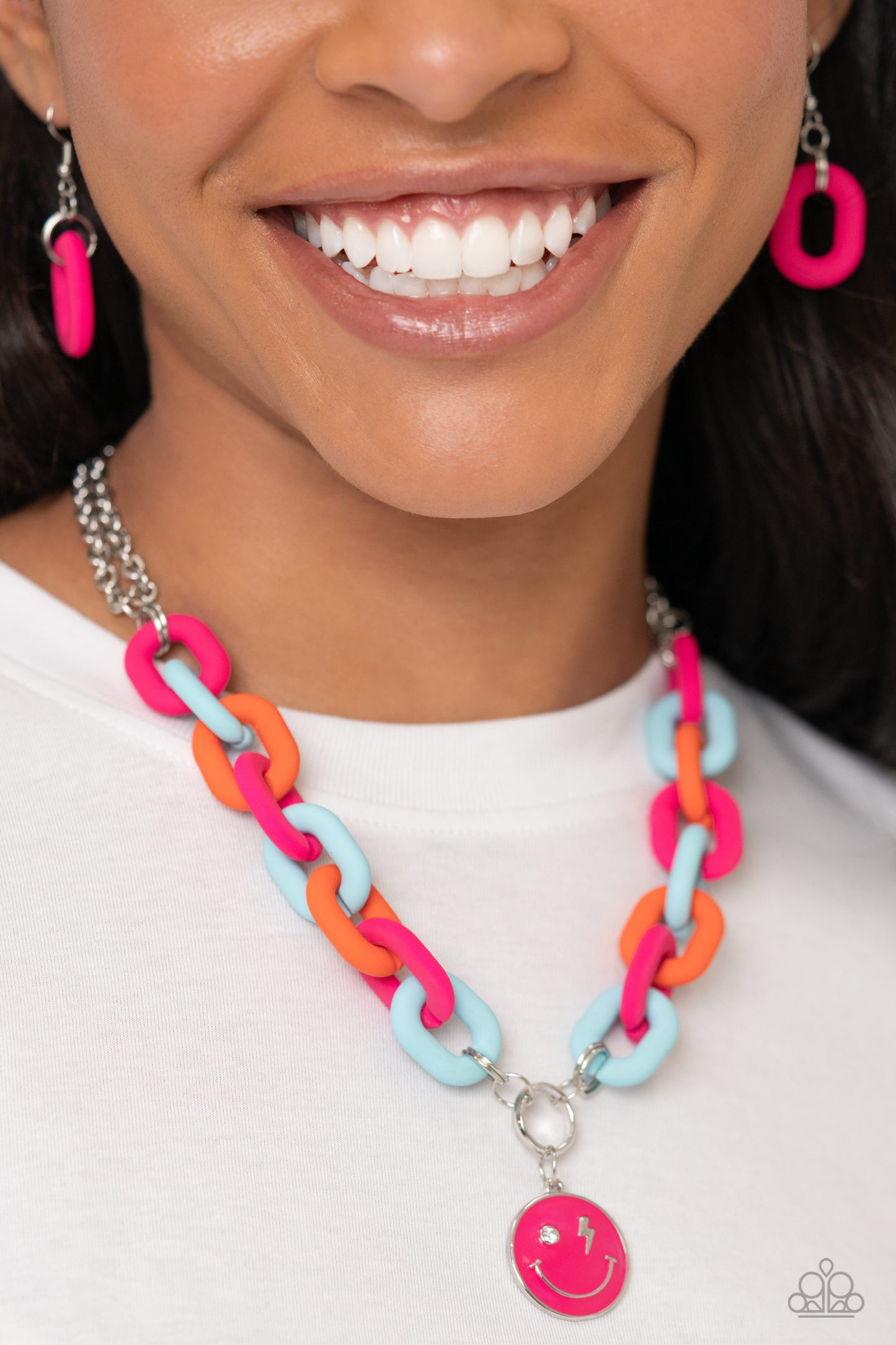 Speed SMILE - pink - Paparazzi necklace