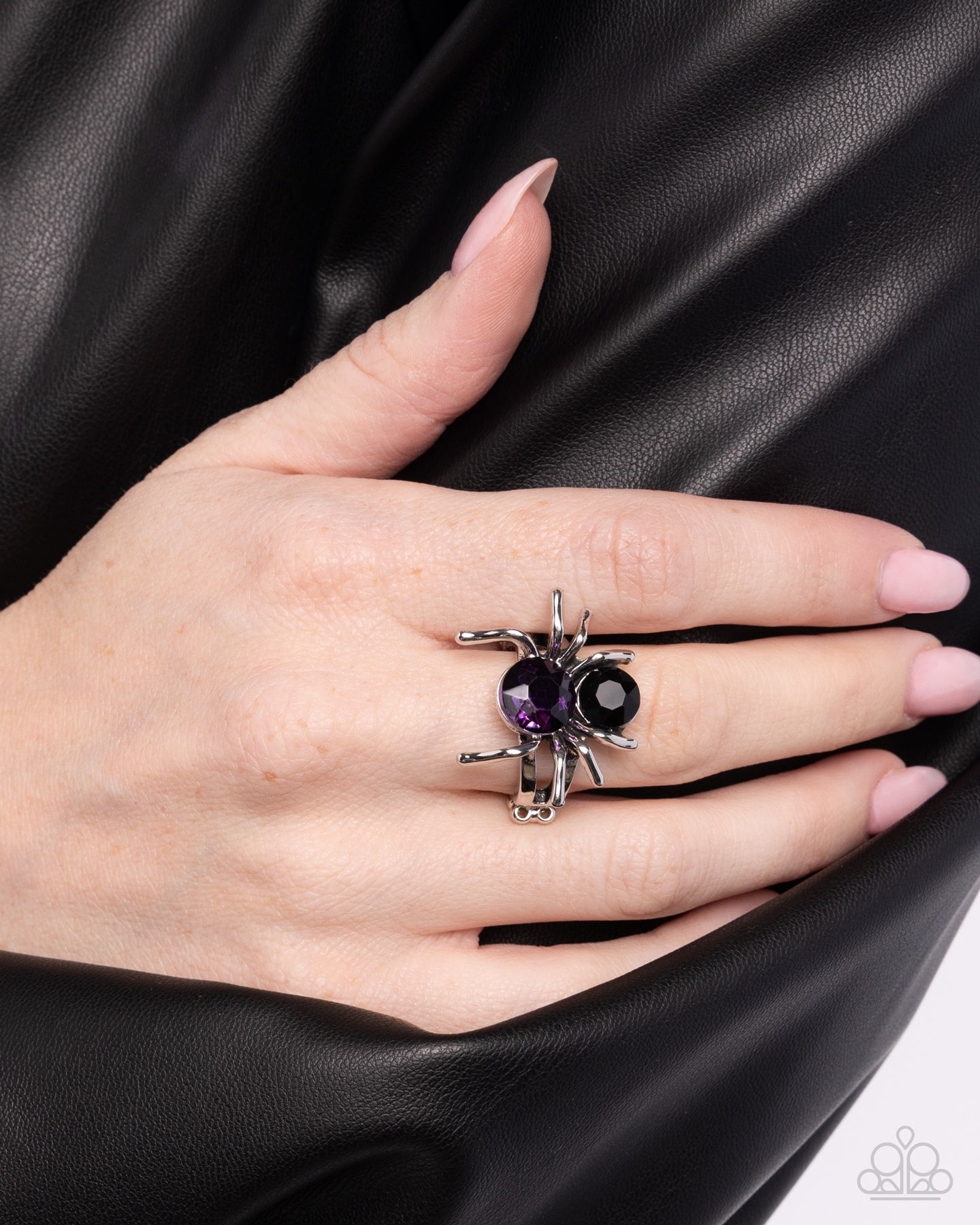 Spider Bite - purple - Paparazzi ring