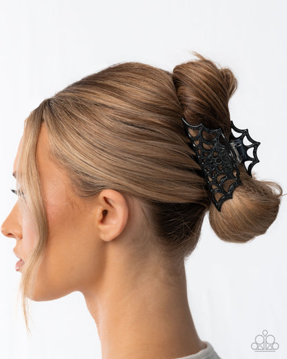 Spiderweb Season - black - Paparazzi hair clip