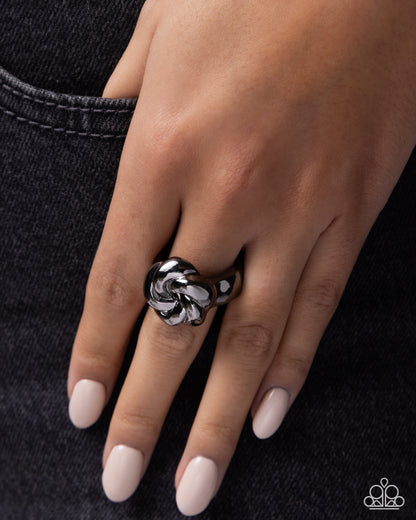 Spiraling Spectrum - black - Paparazzi ring