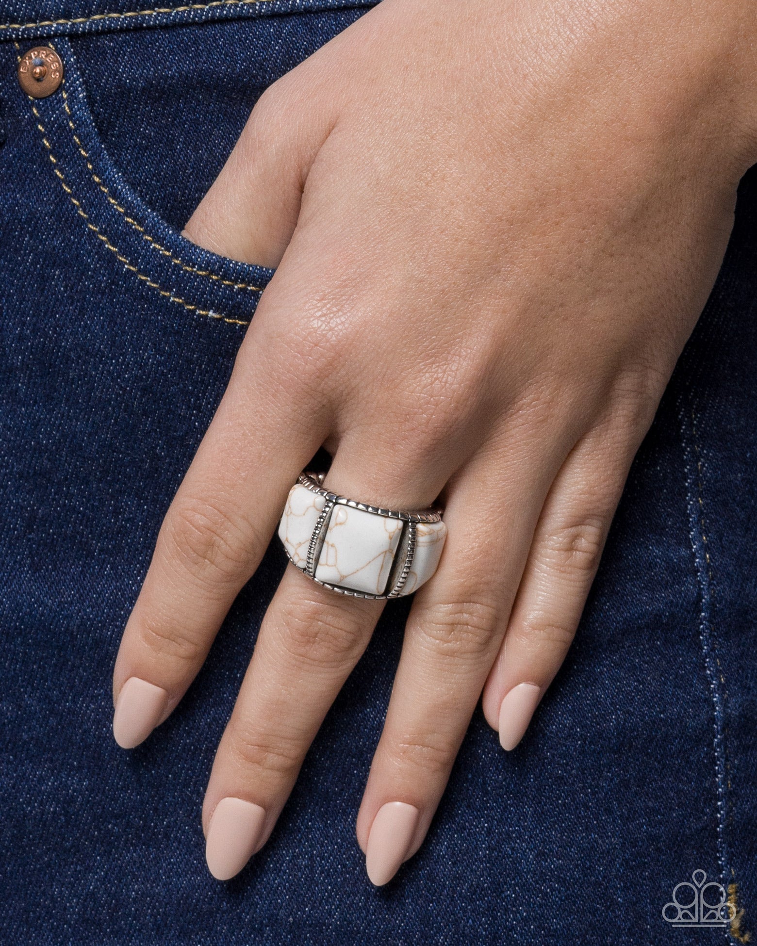 Spirited Scale - white - Paparazzi ring