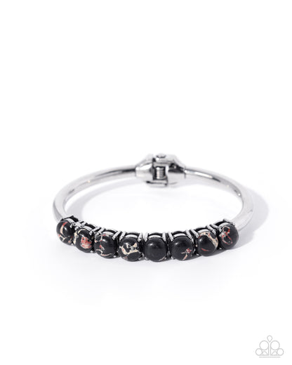 Spirited Shopaholic - black - Paparazzi bracelet