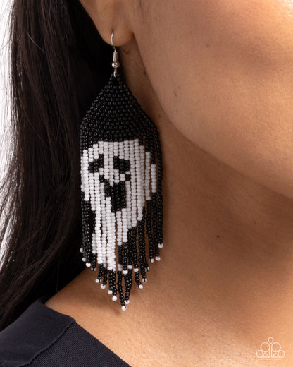 Spooky Strands - black - Paparazzi earrings