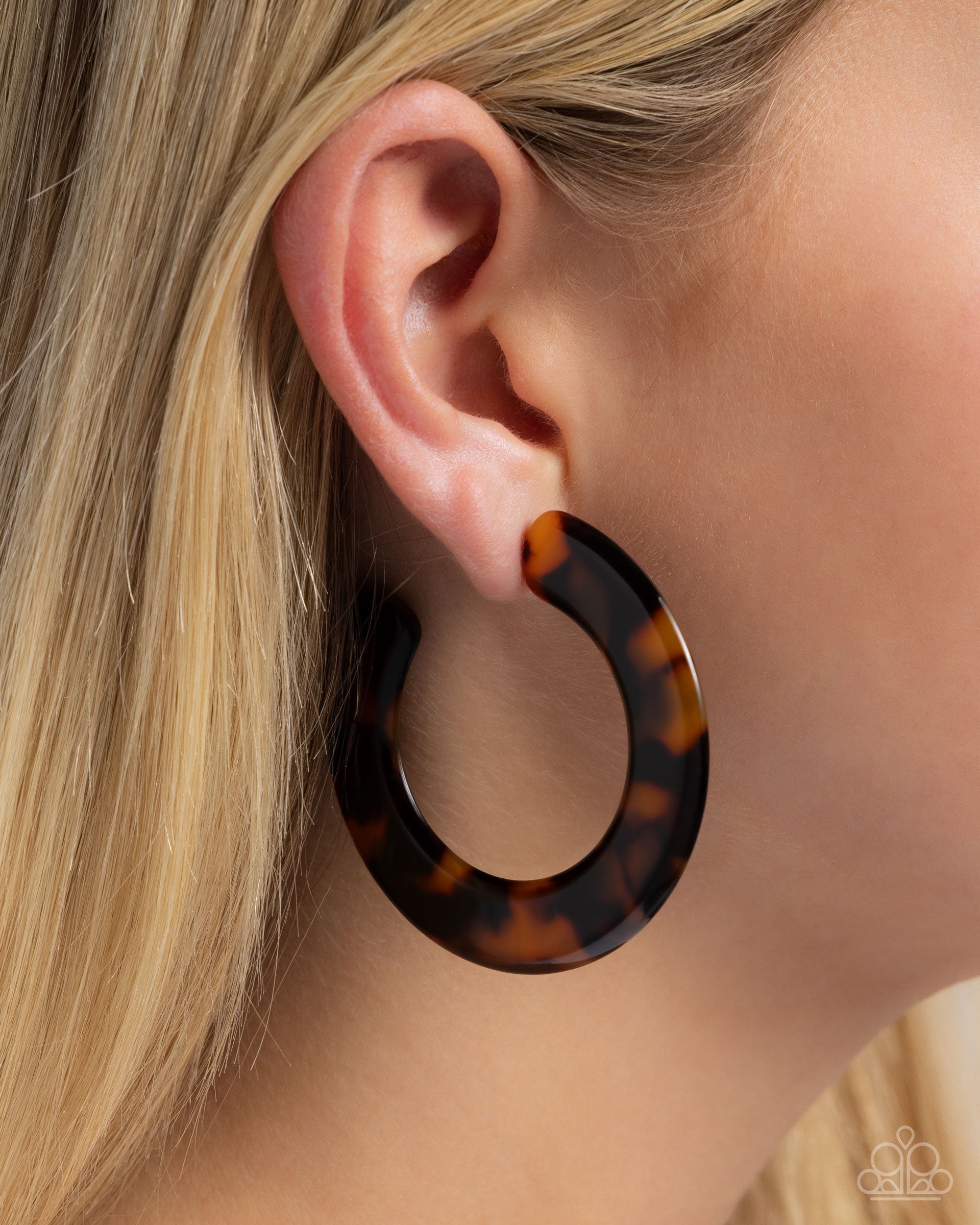Spotted Scoop - brown - Paparazzi earrings