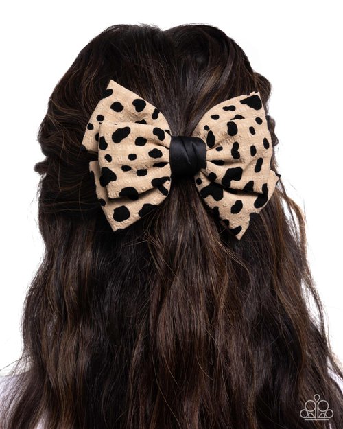 Spotted Showcase - brown - Paparazzi hair clip