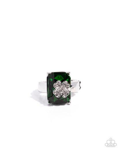 St. Patricks Shimmer - green - Paparazzi ring