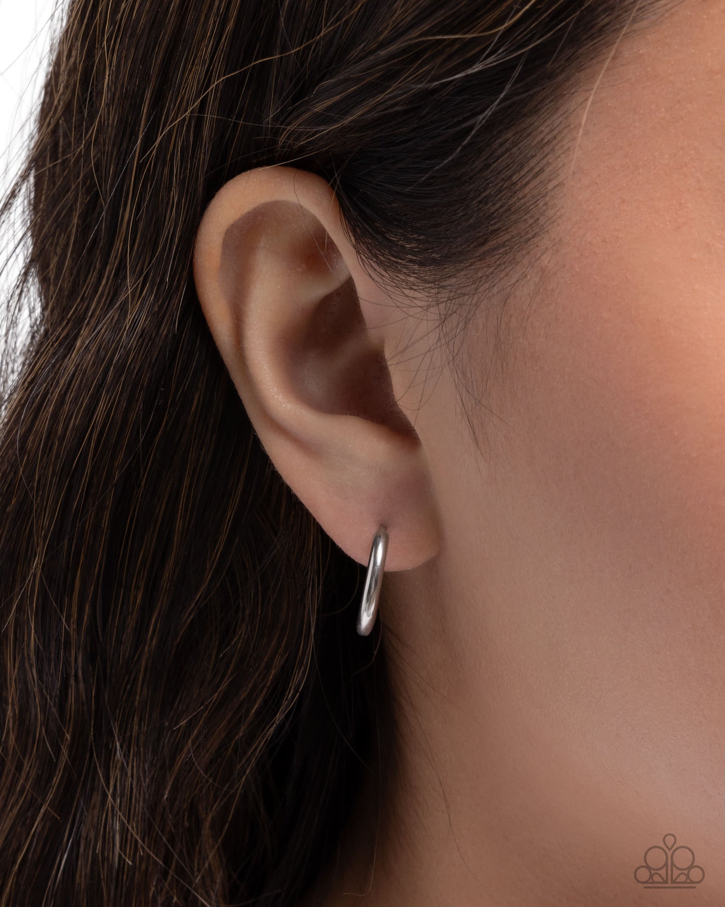 Stainless Spell - silver - Paparazzi earrings