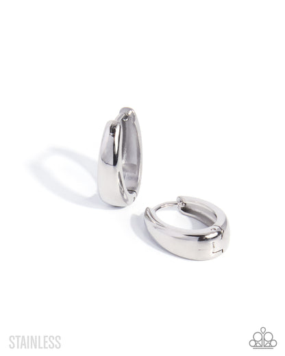 Stainless Stroll - silver - Paparazzi earrings