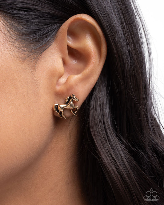 Stallion Selfie - gold - Paparazzi earrings