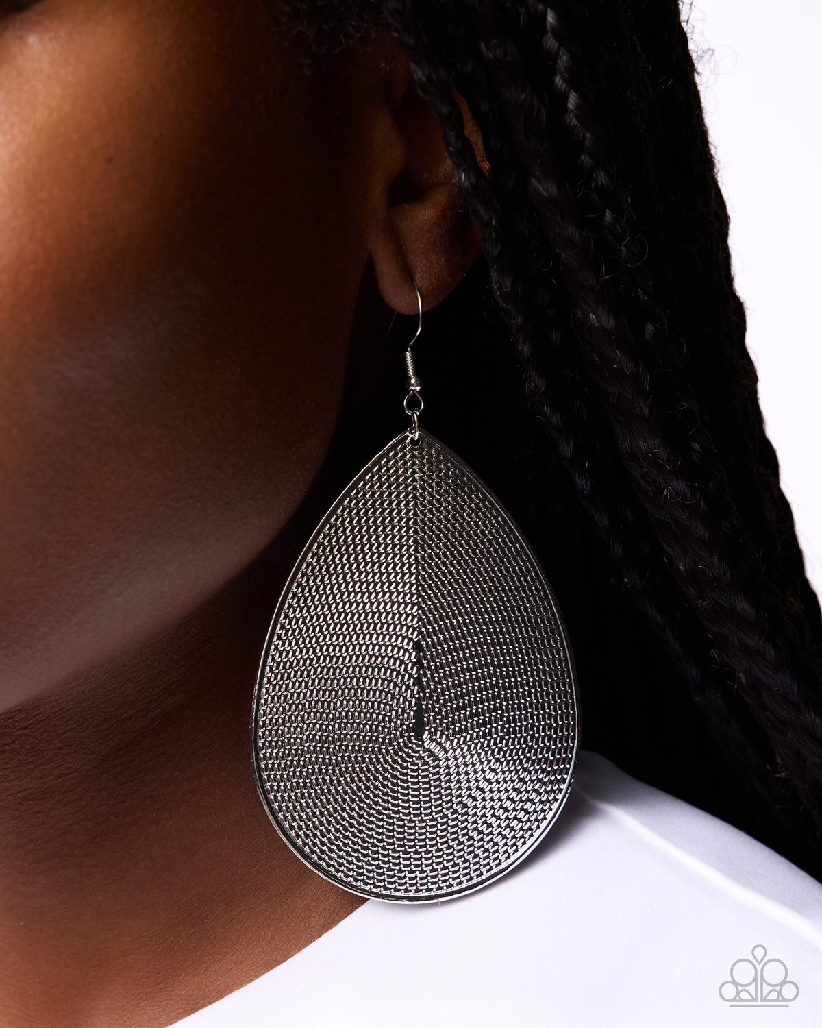 Stamped Sensation - silver - Paparazzi earrings