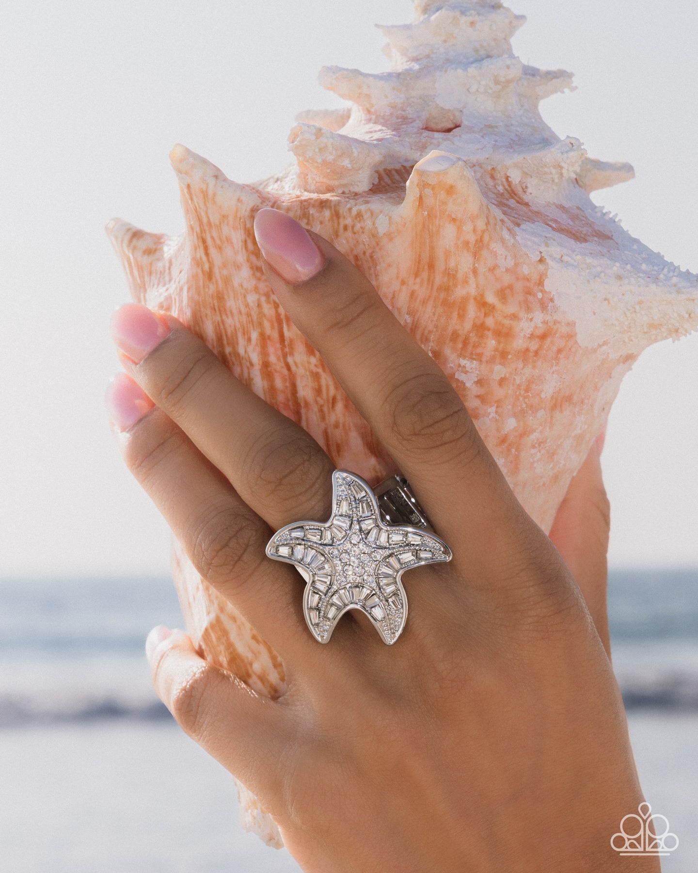 Starfish Scope - white - Paparazzi ring