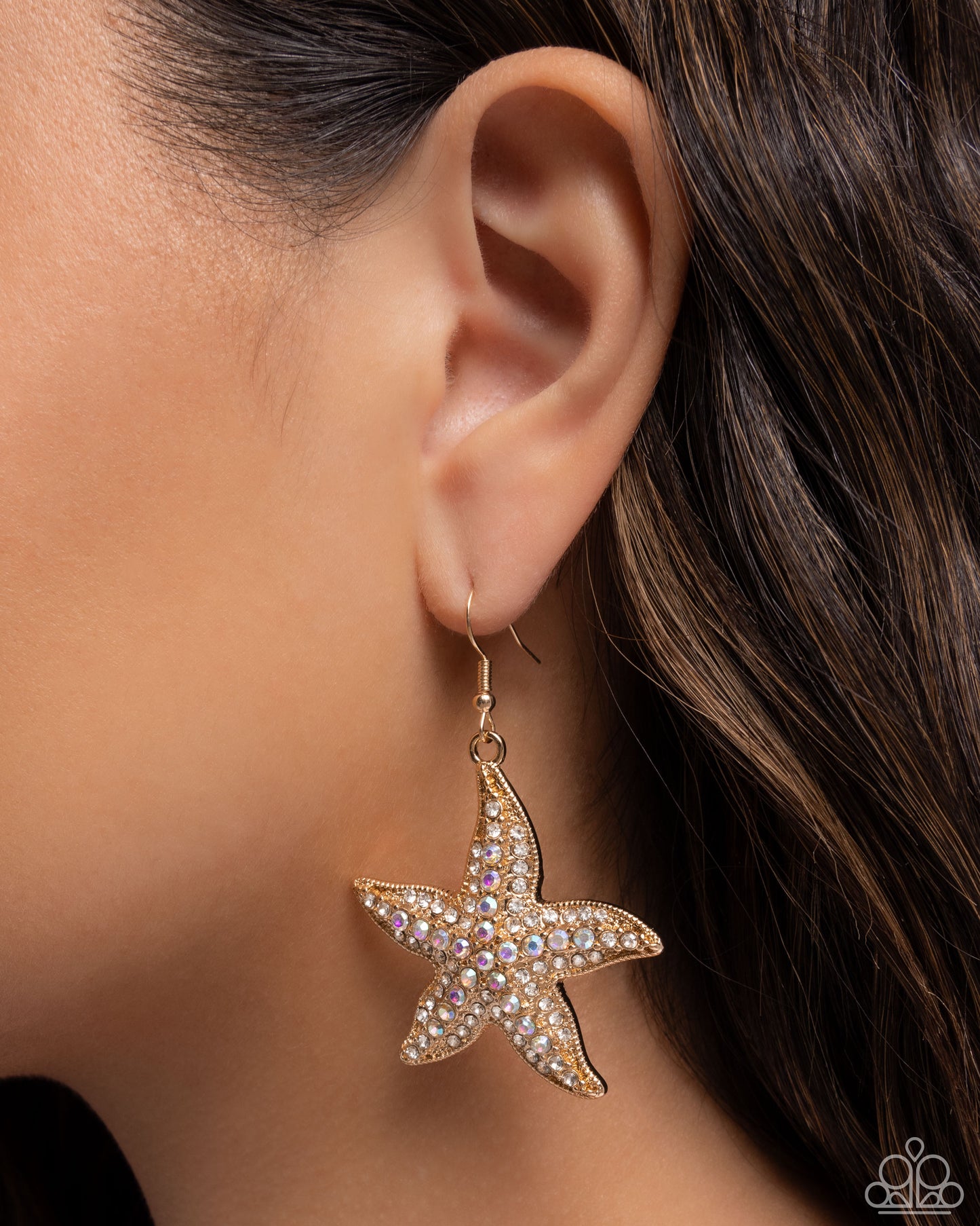 Starfish Spectacle - gold - Paparazzi earrings
