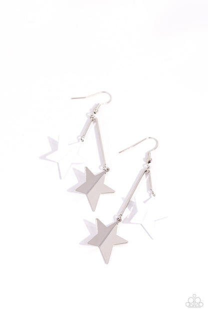 Stellar STAGGER - white - Paparazzi earrings