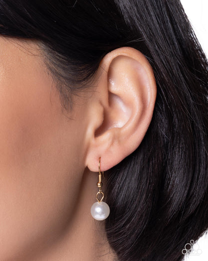 Stellar Scout - gold - Paparazzi necklace