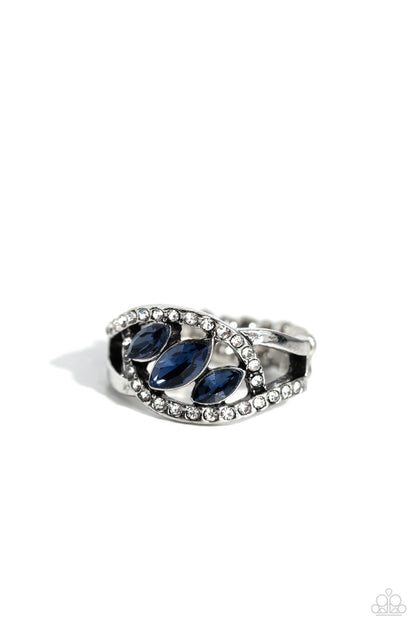 Stiletto Sparkle - blue - Paparazzi ring