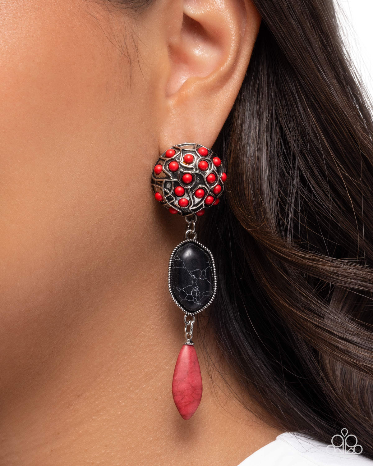 Stony Staple - red - Paparazzi earrings
