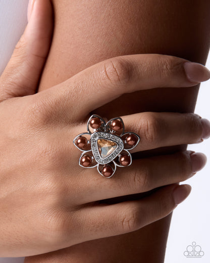 Straightforward Shimmer - brown - Paparazzi ring