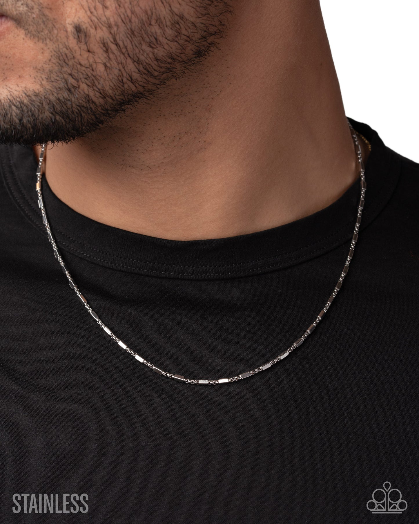 Strategic Sheen - silver - Paparazzi MENS necklace