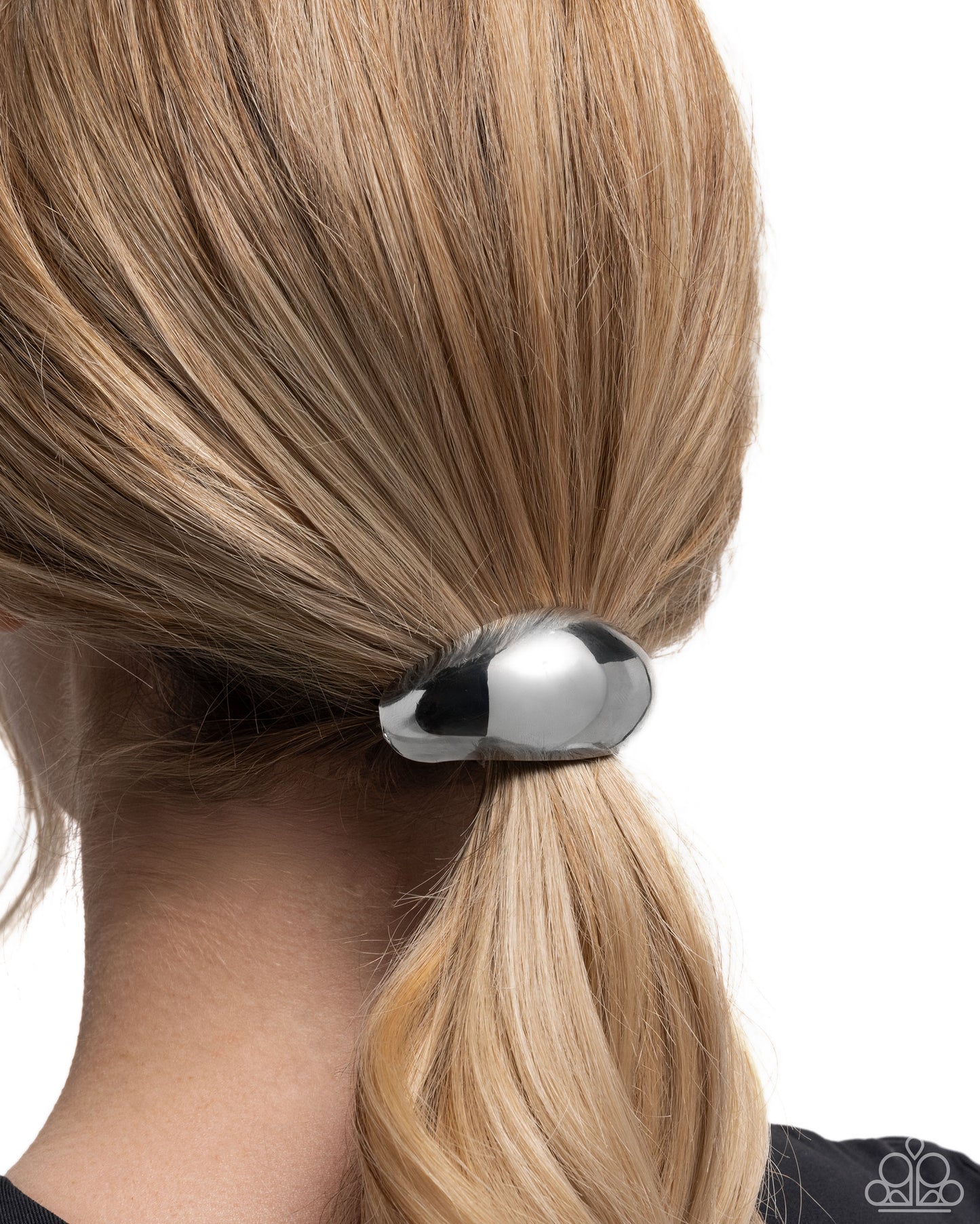 Striking Selfie - silver - Paparazzi hair tie