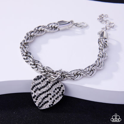 Striped Sentiment - black - Paparazzi bracelet