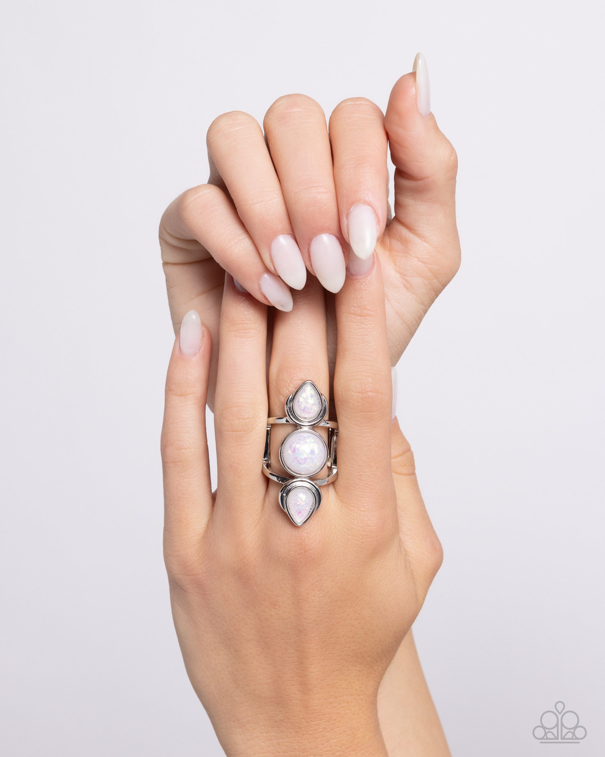 Sultry Sheen - white - Paparazzi ring