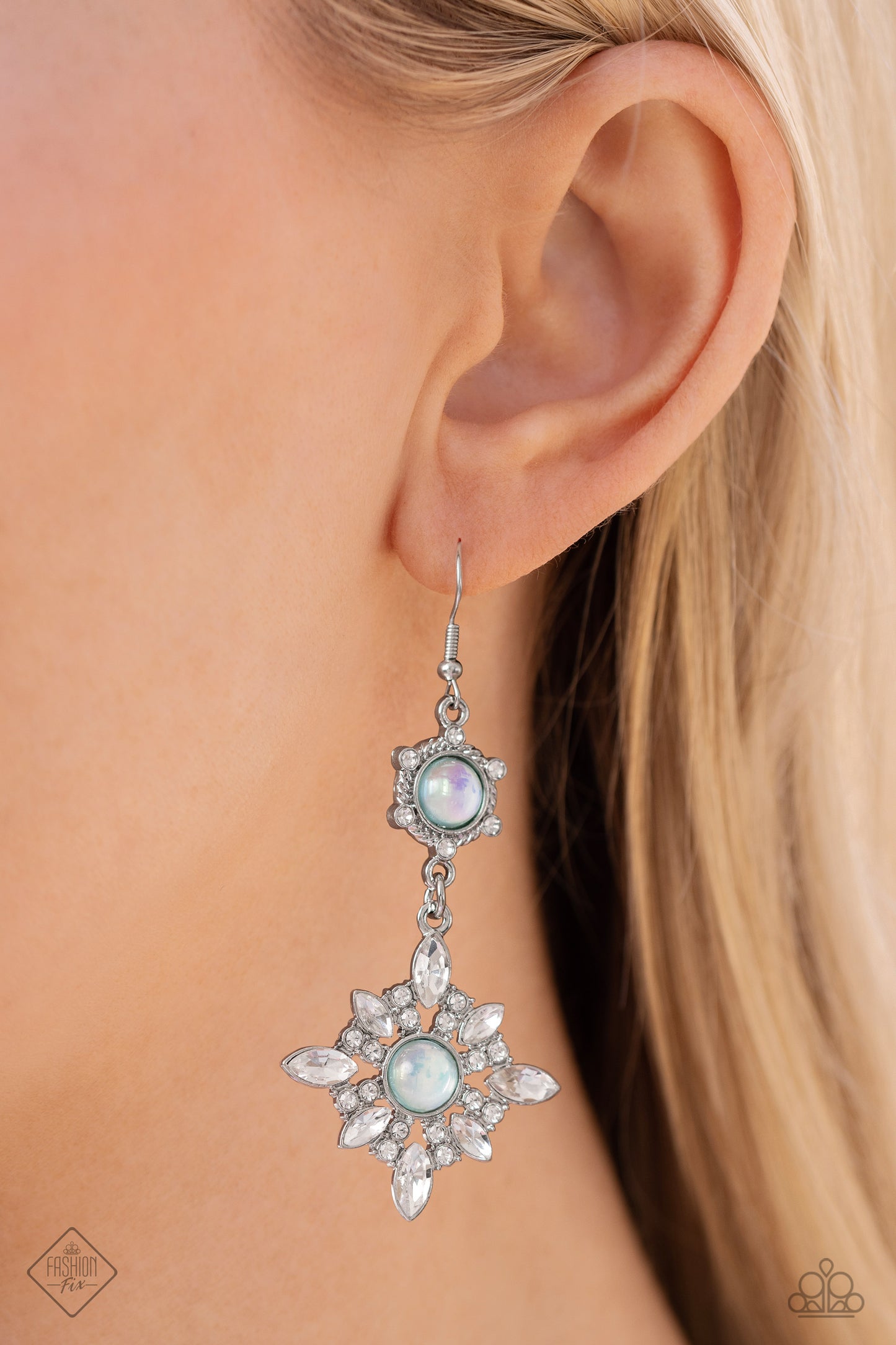 Summer DAZE - green - Paparazzi earrings