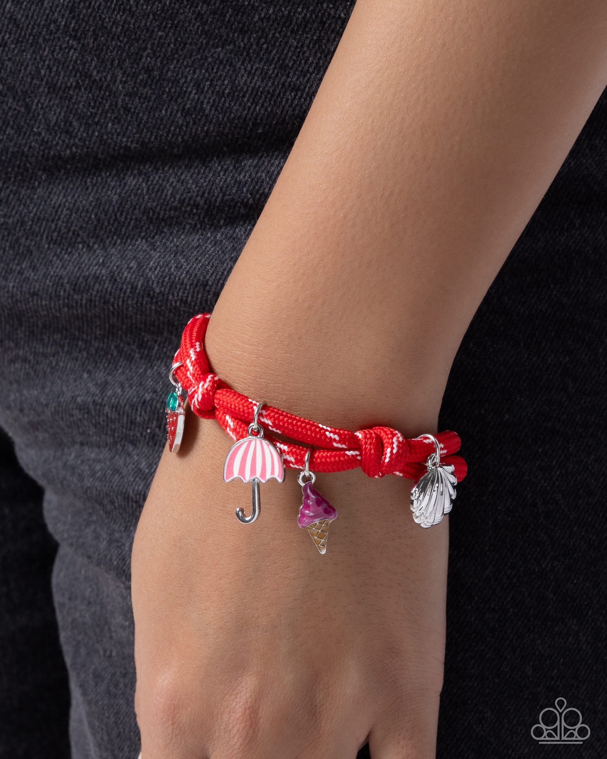 Summer Surge - red - Paparazzi bracelet