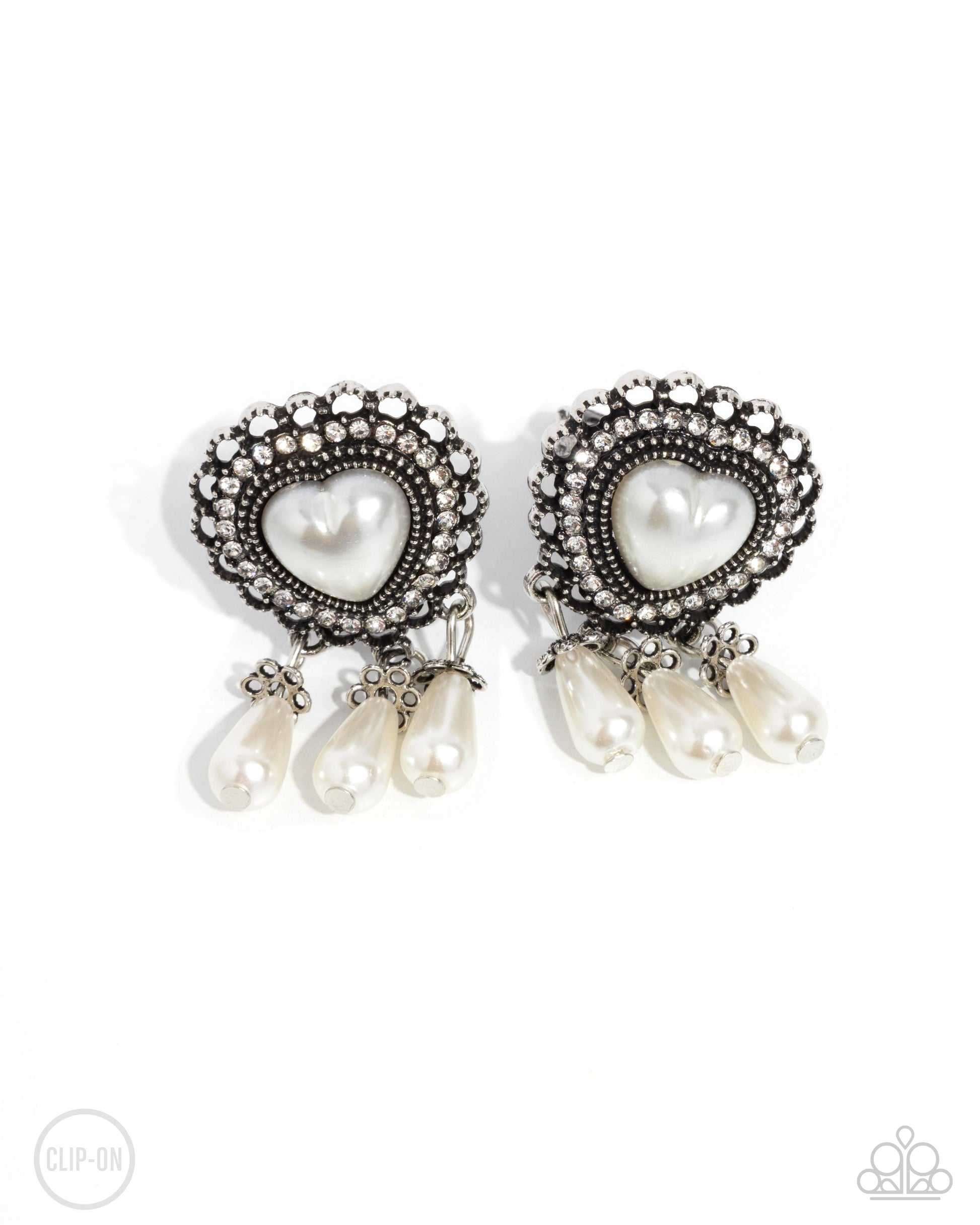 Sumptuous Story - white - Paparazzi CLIP ON earrings