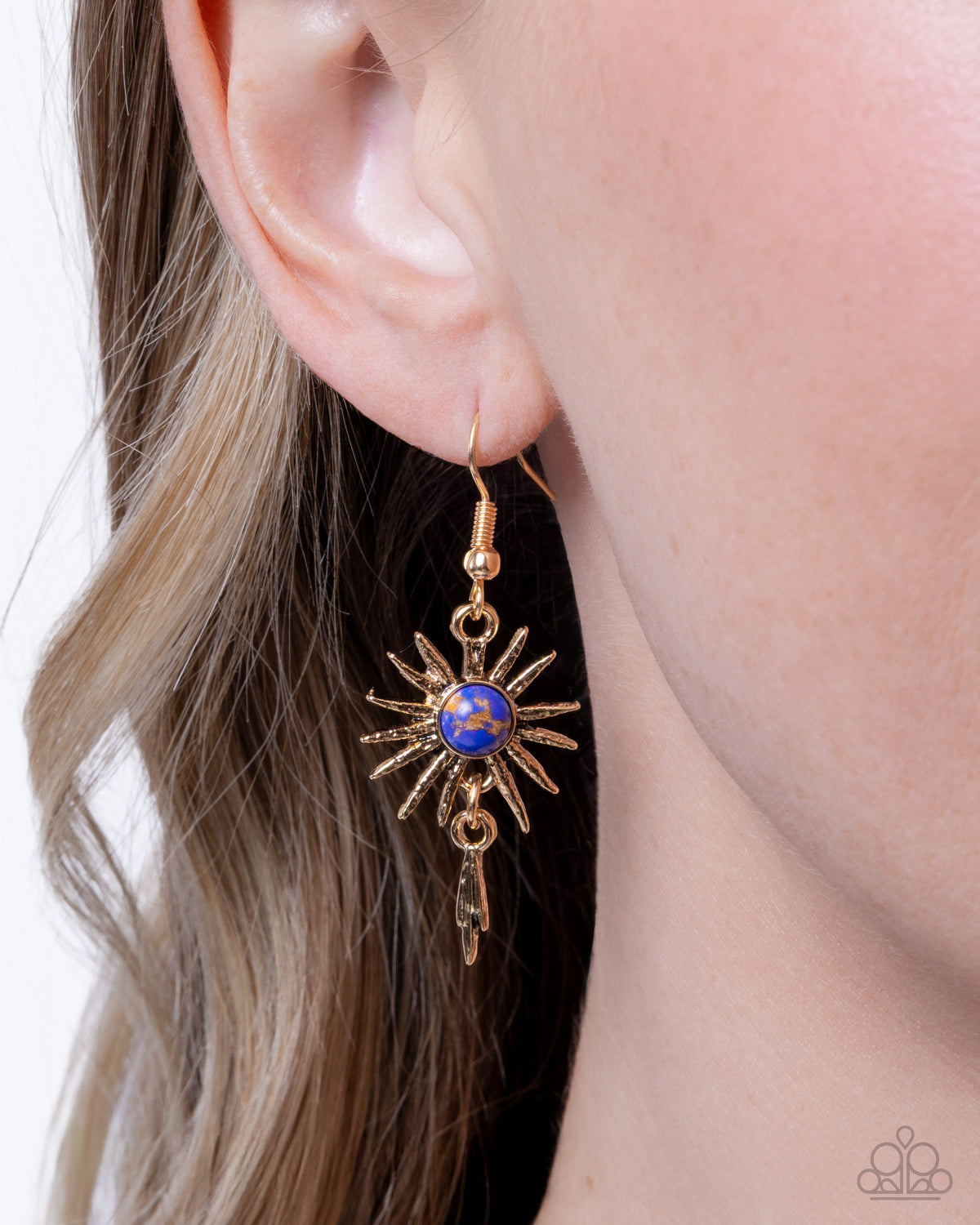 Sunburst Showbiz - purple - Paparazzi earrings