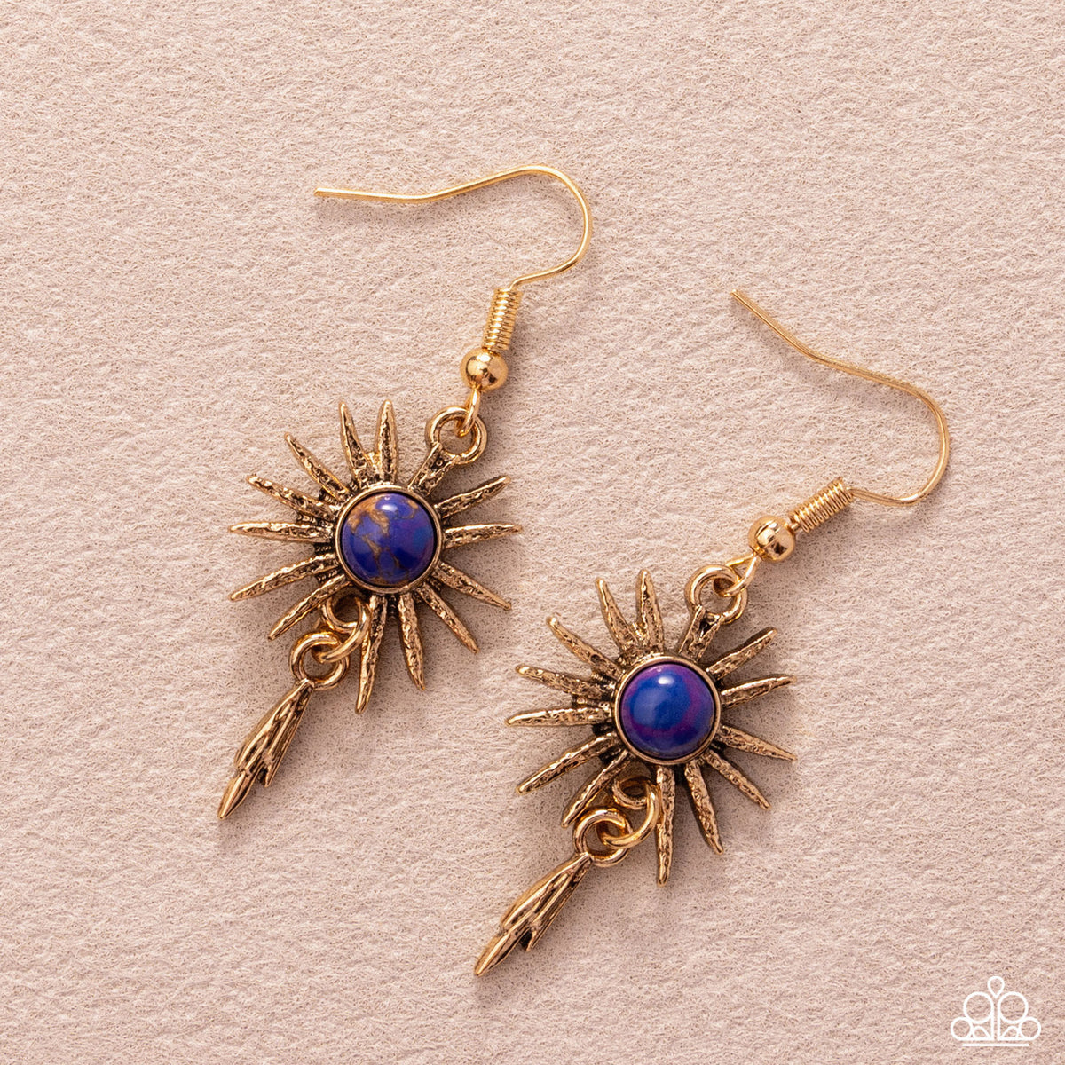 Sunburst Showbiz - purple - Paparazzi earrings