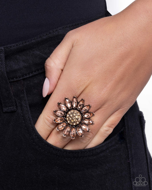 Sunflower Setting - copper - Paparazzi ring