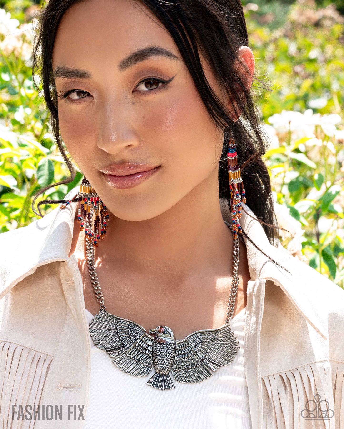 Proud as an Eagle's Scream - silver - Paparazzi necklace