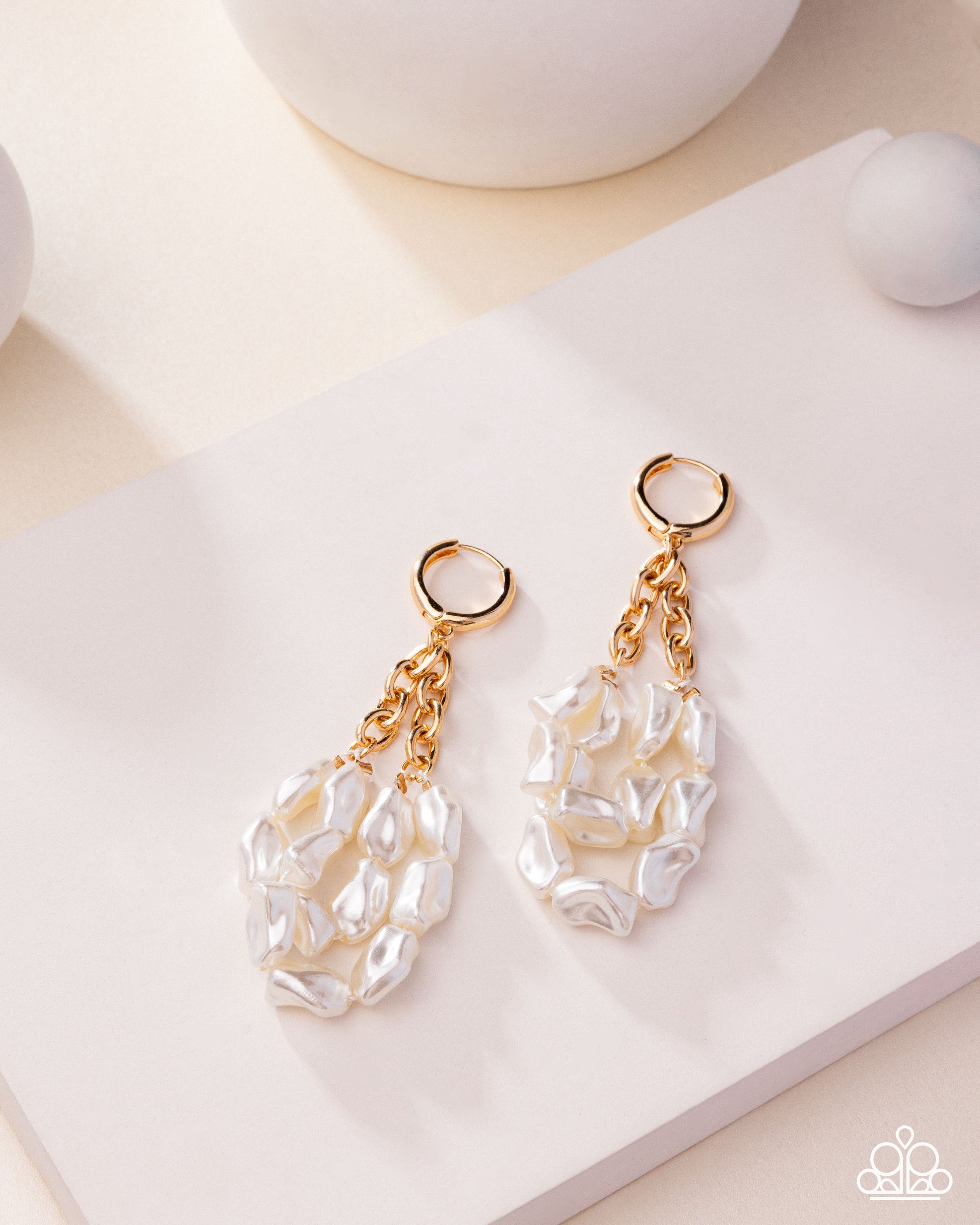 Sunset State of Mind - gold - Paparazzi earrings