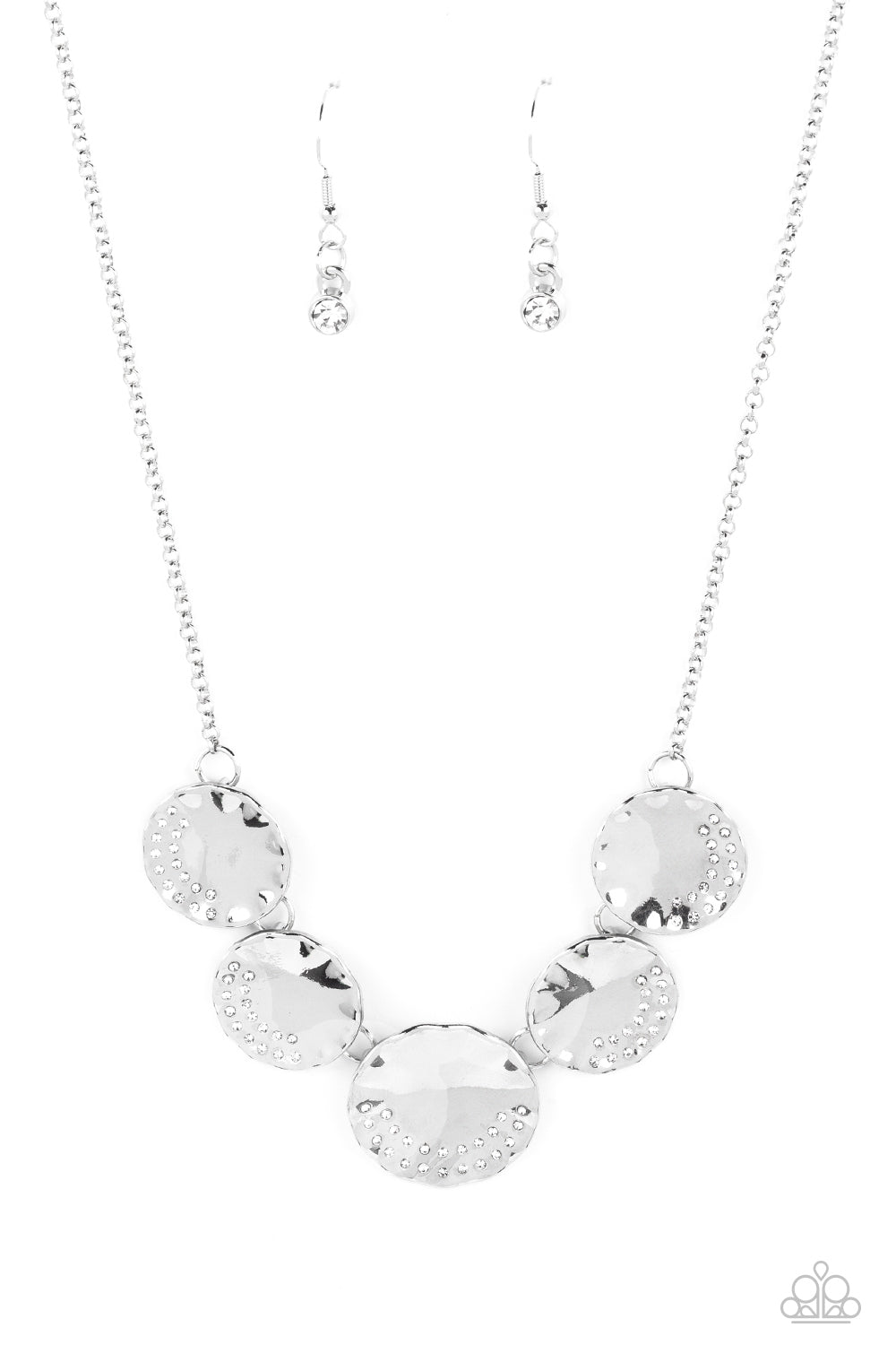 Swanky Shimmer - white - Paparazzi necklace