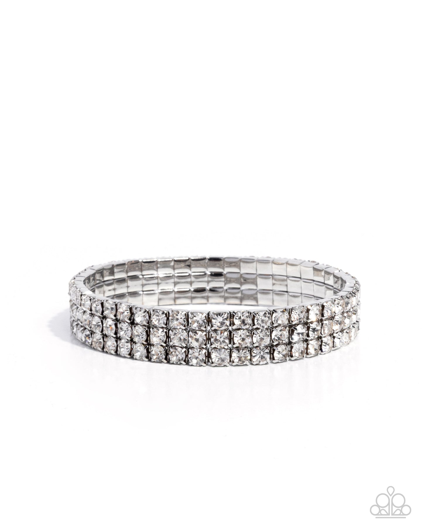 Swanky Surprise - white - Paparazzi bracelet