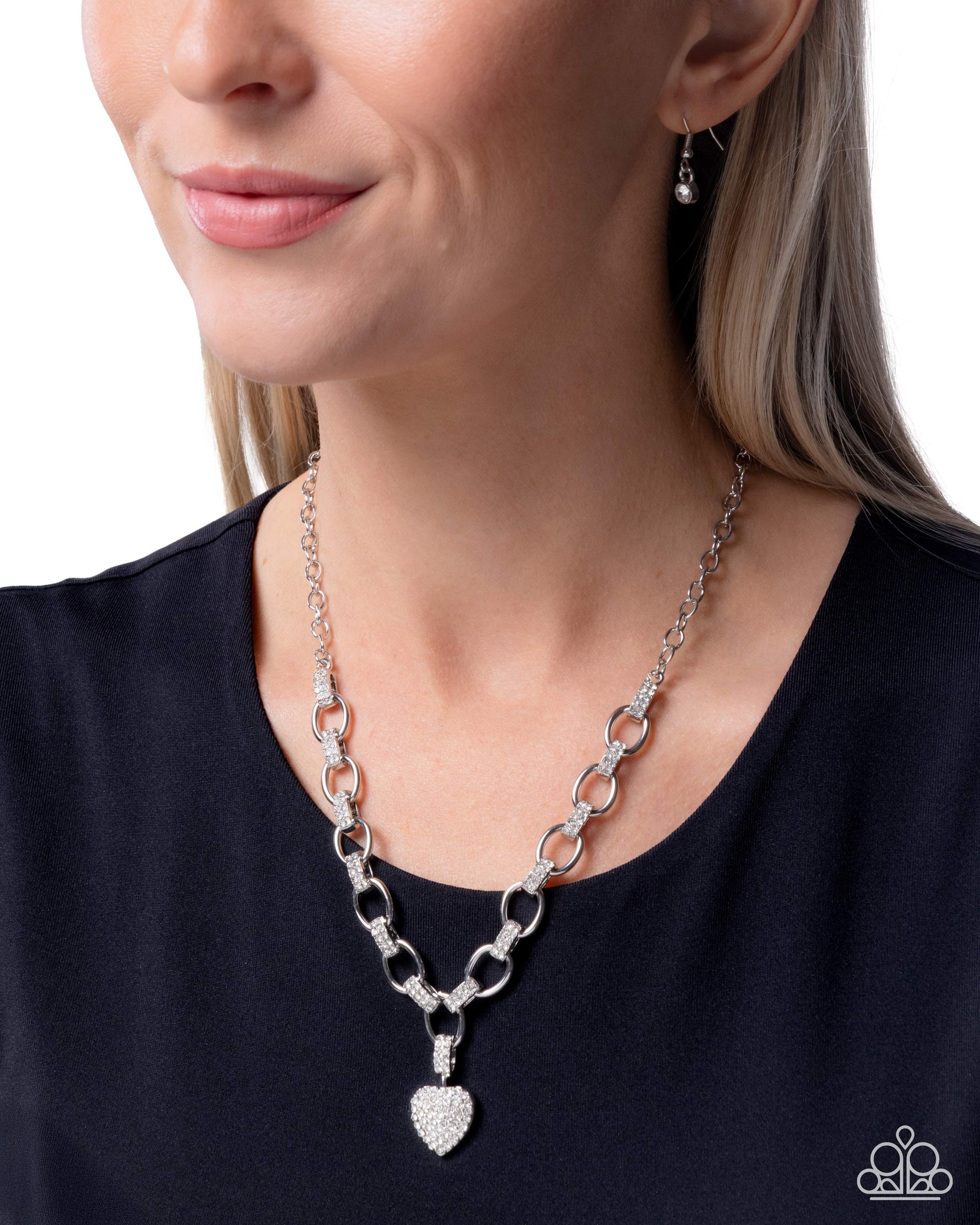Sweetheart Swoon - white - Paparazzi necklace